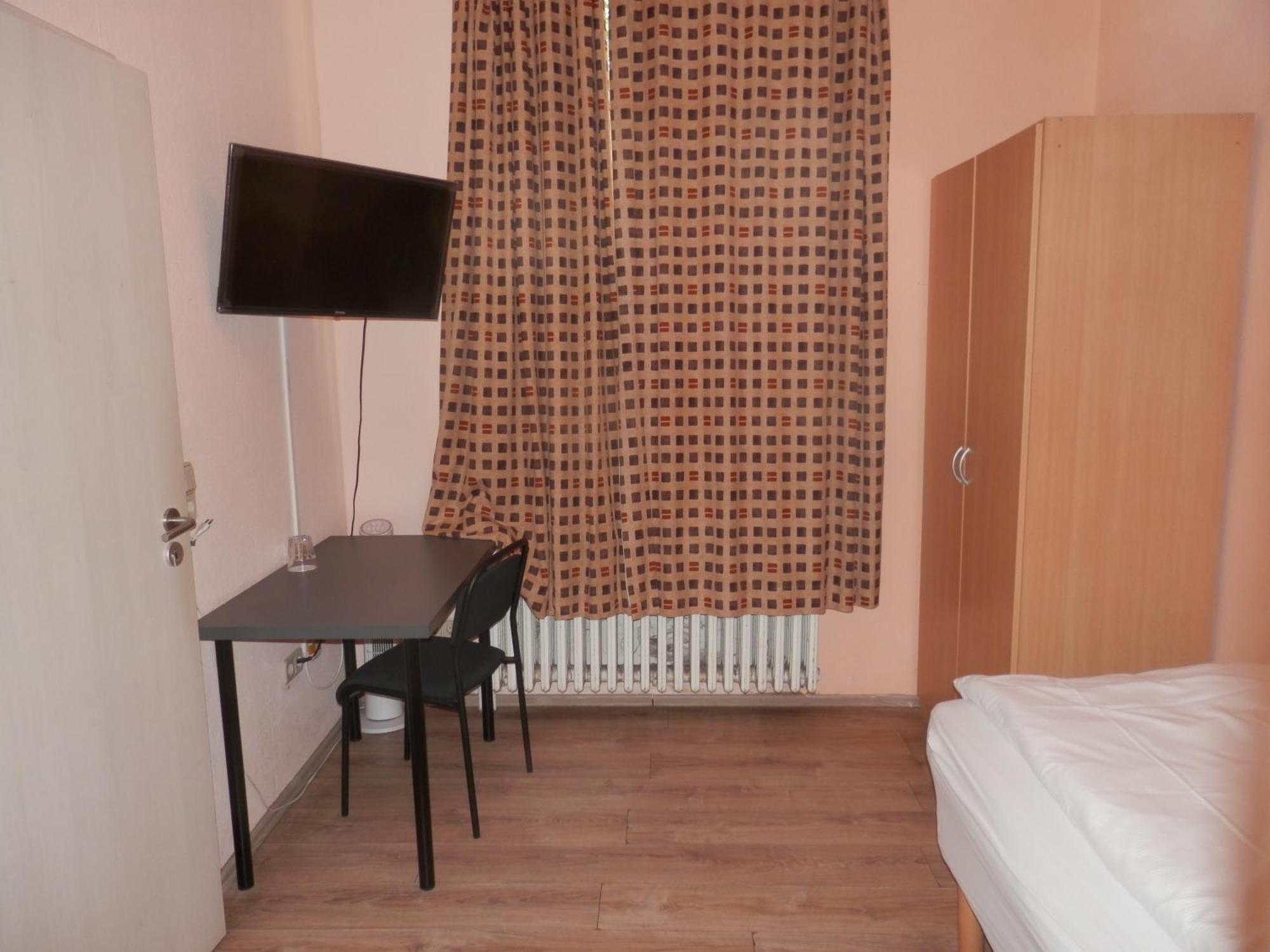 Relax Hotel-Ludwigshafen Extérieur photo